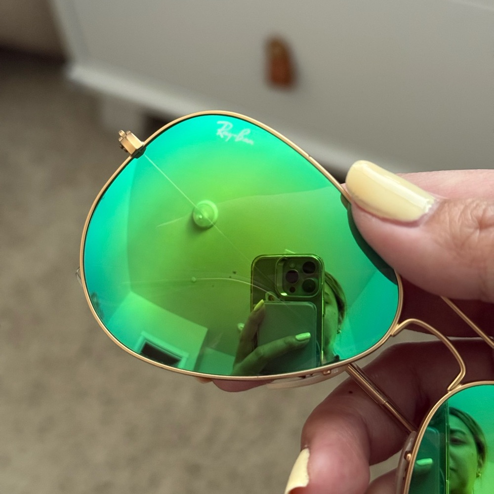 Ray-Ban Aviator Green Flash Lenses Gold Frame - Picture 5 of 7